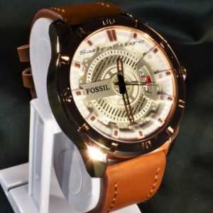 ساعت فسیل جدید تقویم دار* قاب مسی* بند چرم بادوام